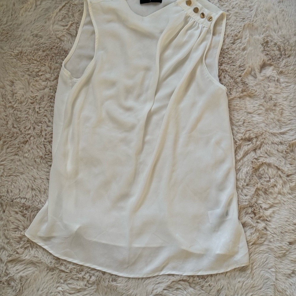 Tahari Ivory Sleeveless Blouse with Gold Accents